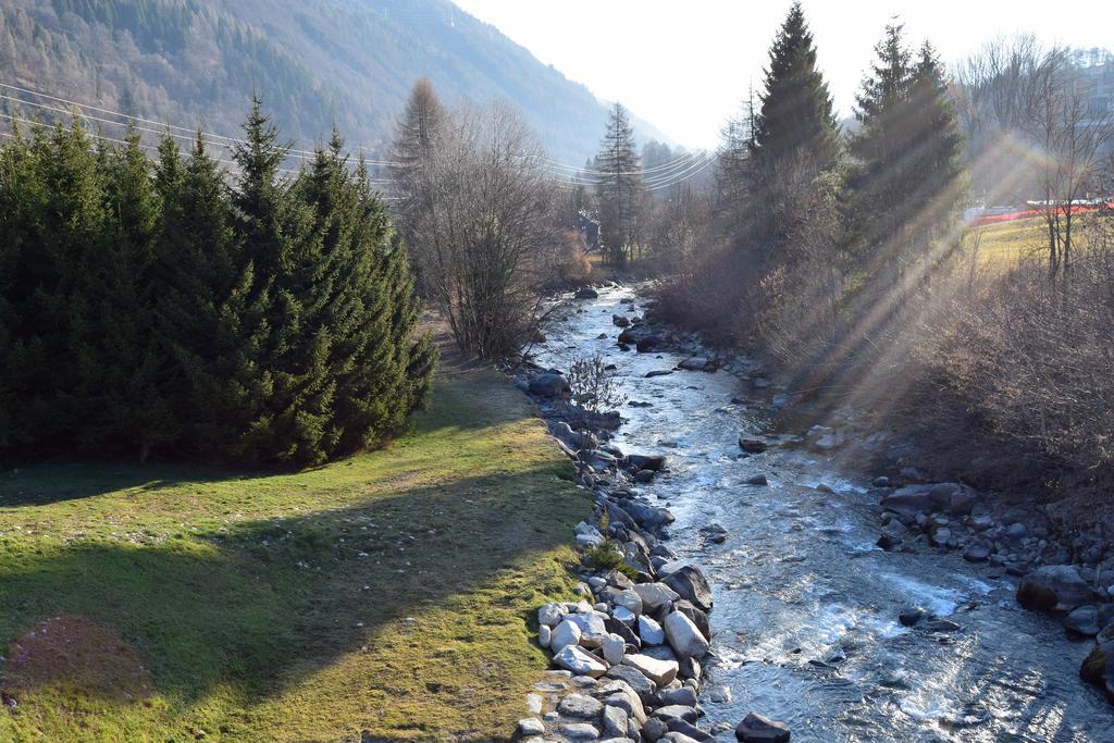 Affittacamere Lago Rotondo Mezzana  Bagian luar foto